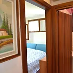 Posta Cozy Close To Venice Appartamento *