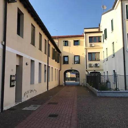 Posta Cozy Close To Venice * Noale
