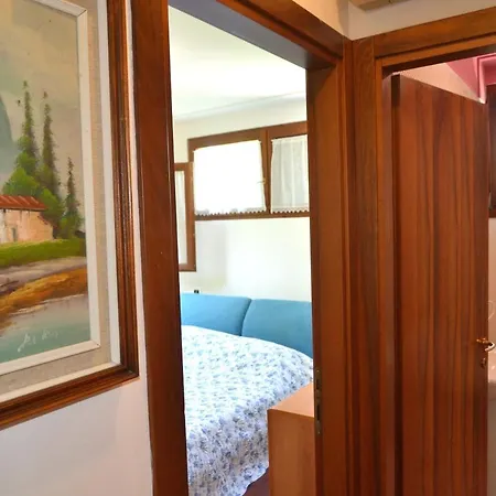 Posta Cozy Close To Venice Apartment *