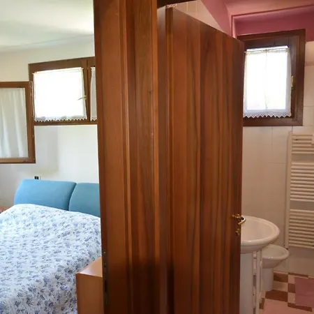 Apartment Posta Cozy Close To Venice Noale