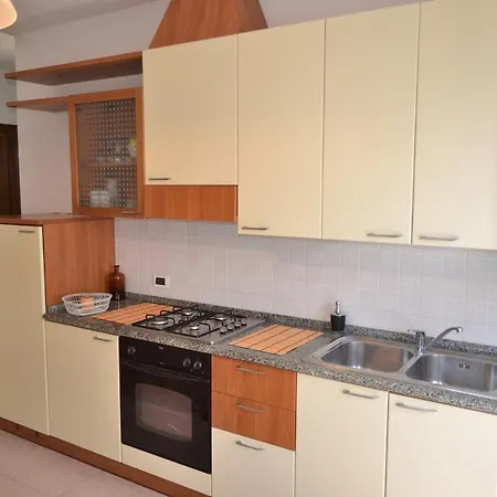 Apartment Posta Cozy Close To Venice Noale