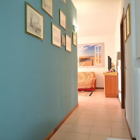 Posta Cozy Close To Venice Apartment Noale