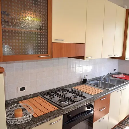 Posta Cozy Close To Venice Appartement *